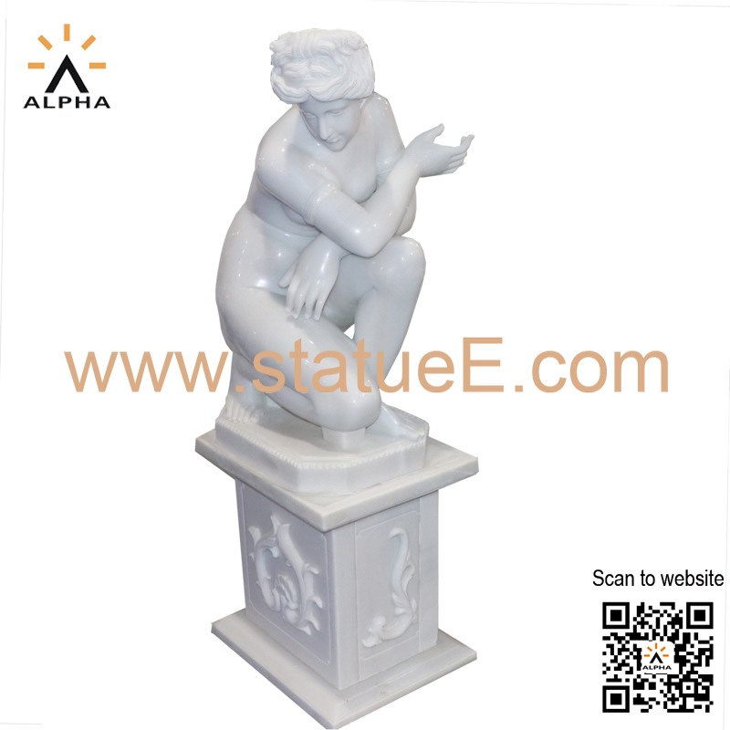 Marble Venus statue